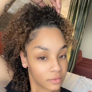 Leila, Pueblo escorts