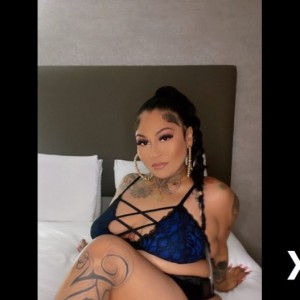 Lizzzy, Blackstone escorts