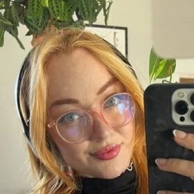 Chloé, Innsbruck escorts