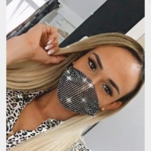 Génicia, Essen escorts