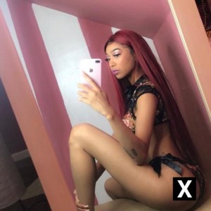 Ava Golden, Queens escorts
