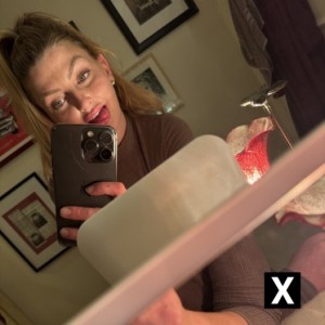 Luna, Cookeville escorts