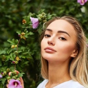 Lena, Częstochowa escorts