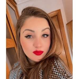 Macarena, Pamplona escorts
