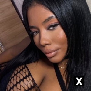 Karen, Newbridge escorts