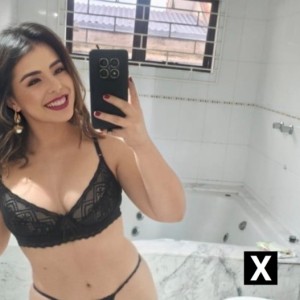 PÉROLA, Ealing escorts