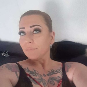 Tessa, Detmold escorts