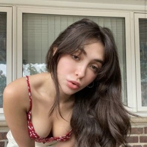 LYANA, Lyon escorts