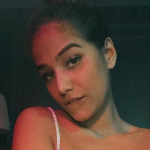 Elena Larson, Kamploops escorts