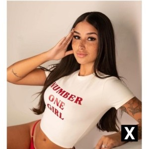 Julia, Brighton escorts