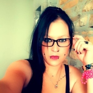 Riley, Liège escorts