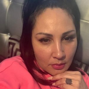 Serena, Iowa escorts