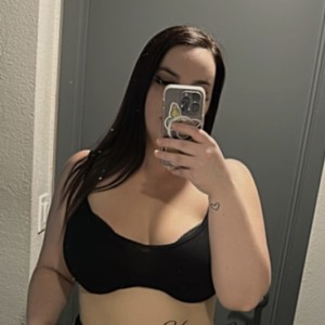 Hannah West, Sammamish escorts