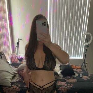 Sinfull Moon, Surprise escorts