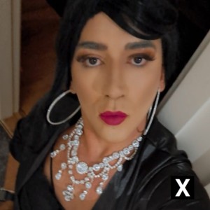 Paola, Dublin escorts