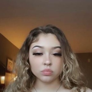 Ava, Royal Oak escorts
