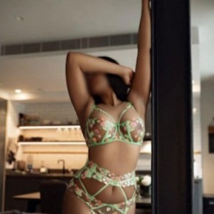 PERLA, Mons escorts