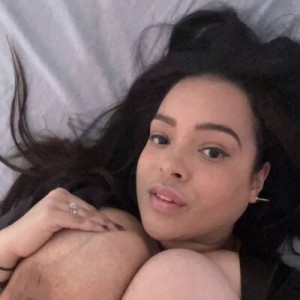 Lola, Castlebar escorts