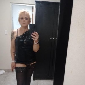 Zoe, Spartanburg escorts