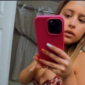 Mueca, Dickson escorts