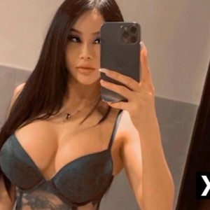 Lara, Steyning escorts