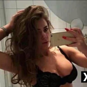 Mireya, Reus escorts