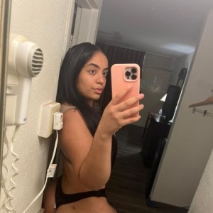 Valeria, Martinsburg escorts