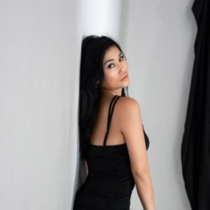 Milana, Lac escorts