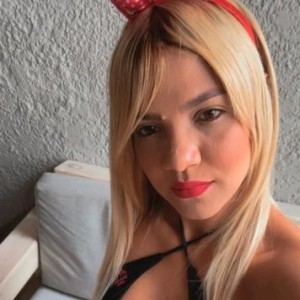 Nayelis, West Haven escorts