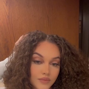 Melonie, Reston escorts