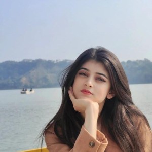 Arin, Hennigsdorf escorts