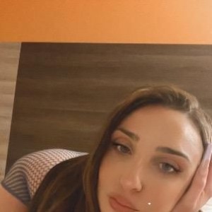 Summer, Santa Barbara escorts