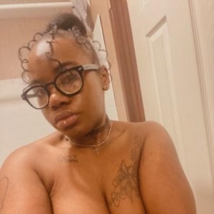 Kayu, Wynne escorts