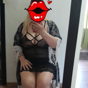Laura Matura!, Craiova escorts