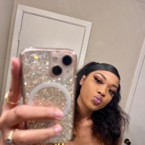 Yassy, Killen escorts