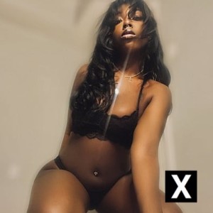 Nadia Noir, Sugar Land escorts