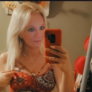 Linda, Ludlow escorts