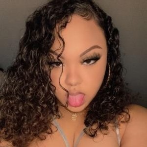 Juicy, Puyallup escorts