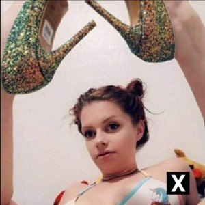 Farrah, Winnipeg escorts