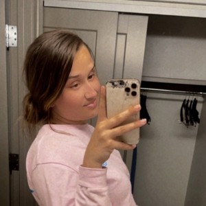 Blaire, Tracy escorts