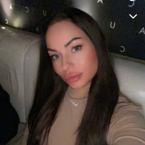 Jay, Emden escorts