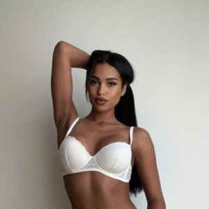 Gloria, Aulnay-sous-Bois escorts