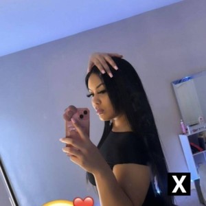 Alondra, Miami escorts