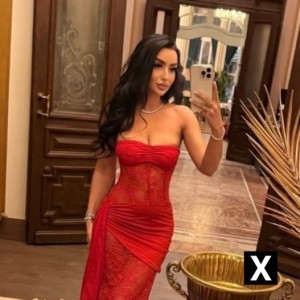 Medeea, Havering escorts