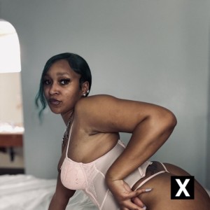 Hennessibleu, Tempe escorts