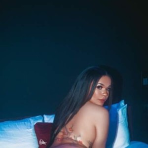 Jenna, Tracy escorts