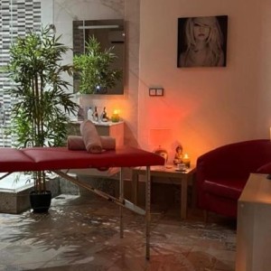 GABI ESTUDANTE- DISPONÍVEL HOJE DAS 14 as 19ALGÉS, Lisboa escorts