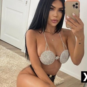 Beatrice, Trowbridge escorts