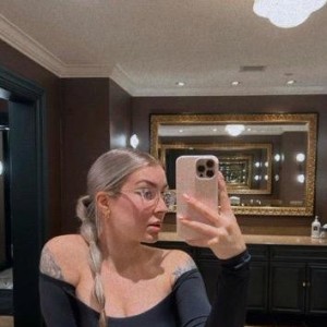 Cladet, Hamburg escorts