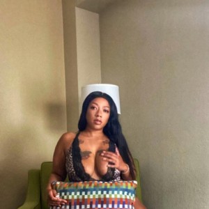 Laylabrinx, Waleska escorts
